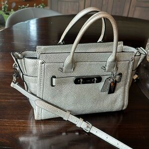 Coach swagger bag metallic silver